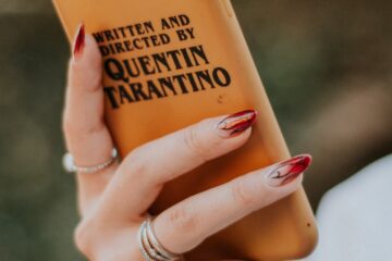 Como Evoluiu o Estilo Cinematográfico de Quentin Tarantino e Seus Impactos na Cultura Pop