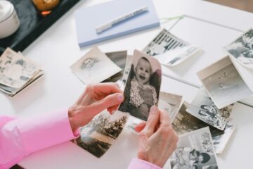Como Organizar e Preservar Memórias Familiares para o Futuro