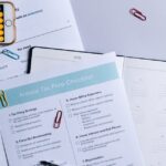 organizar documentos pessoais — Flat lay of a tax preparation checklist, calculator, and financial documents on a desk.