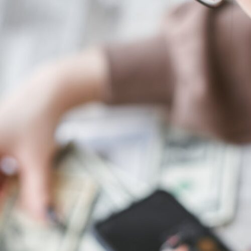 Como Utilizar o FGTS para Quitar Dívidas e Melhorar Sua Saúde Financeira