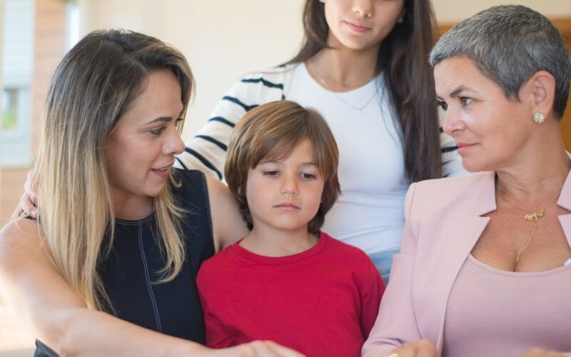 Como garantir direitos e ressarcimentos em casos de violência familiar e feminicídio