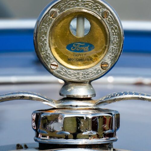 Curiosidades e a História do Ford Avant Garde: Um Ícone das Corridas e Coleção