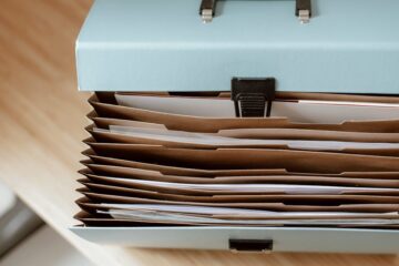 Como Organizar e Preservar Documentos Pessoais Importantes com Segurança
