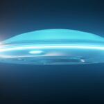 coordenadas google maps OVNI Paraná — A glowing UFO with bright lights flying in a dark, mysterious sky.